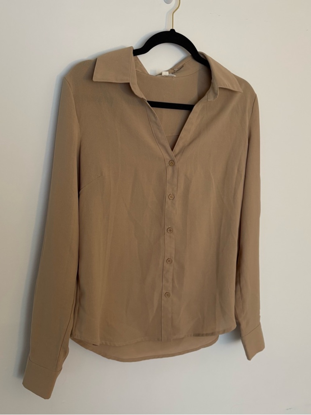 Women's Long-Sleeve Button Front Blouse